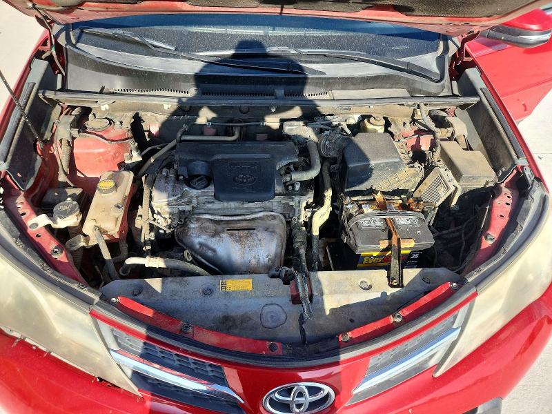 Photo 12 from auction – 2014 TOYOTA RAV4 with VIN 2T3YFREV4EW104777