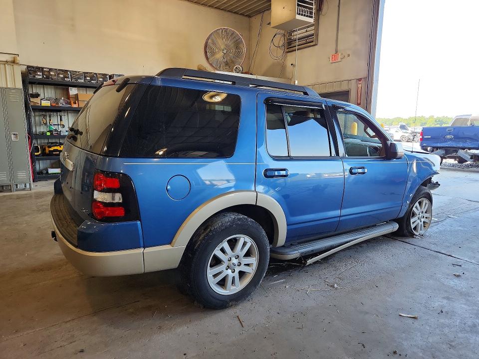 Photo 3 from auction – 2009 FORD EXPLORER with VIN 1FMEU74E99UA11203
