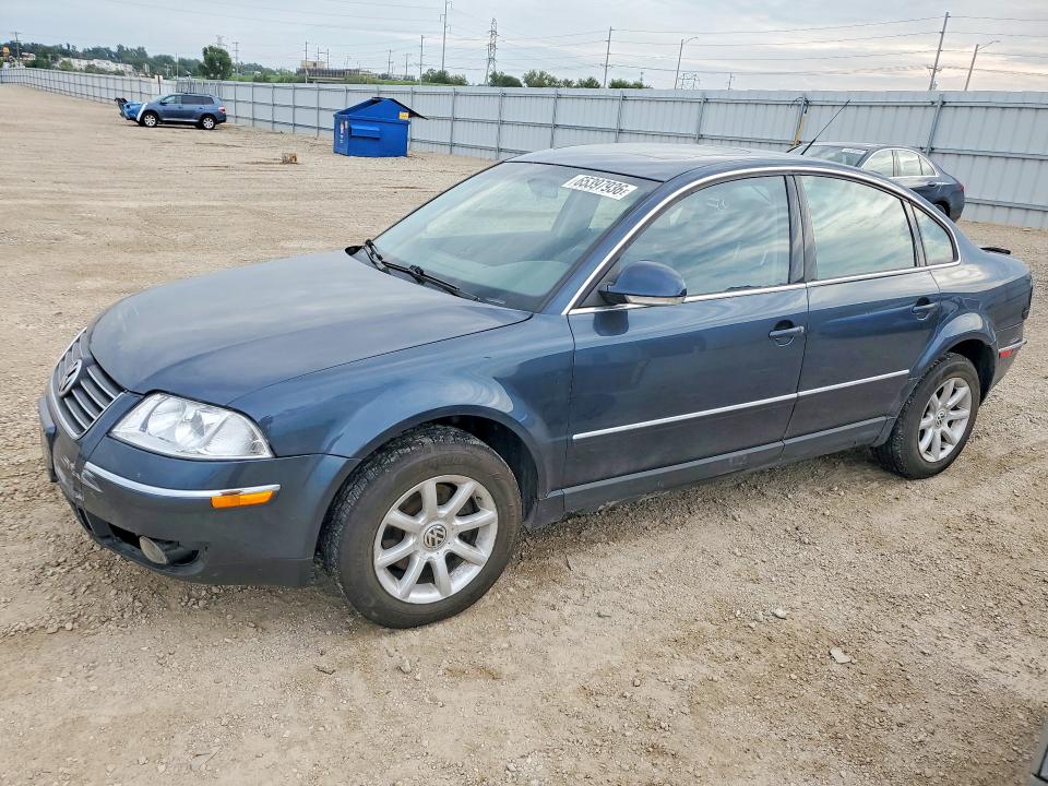 VOLKSWAGEN PASSAT 2004 مع رقم تعريف المركبة WVWPD63B94E347001 - صورة من المزاد