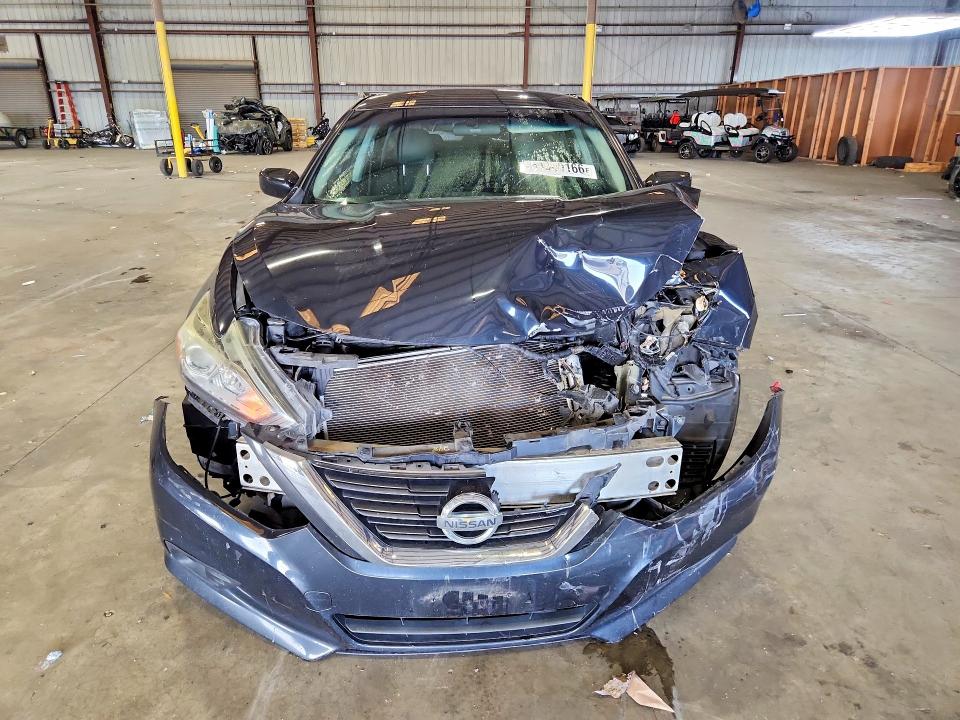 Photo 5 from auction – 2017 NISSAN ALTIMA with VIN 1N4AL3AP9HC139438