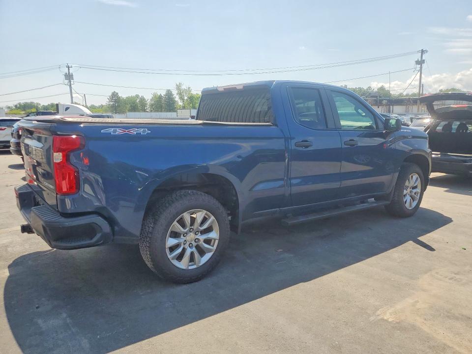 Photo 3 from auction – 2019 CHEVROLET SILVERADO with VIN 1GCRYBEFXKZ366314