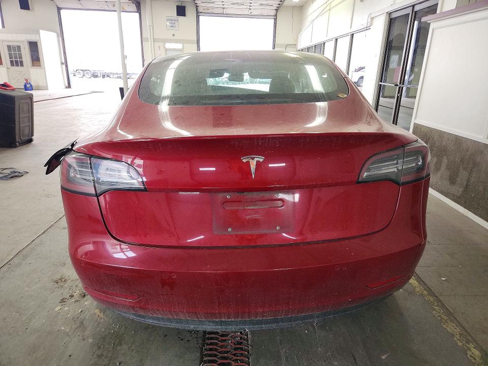 Photo 6 from auction – 2018 TESLA MODEL 3 with VIN 5YJ3E1EA6JF045503