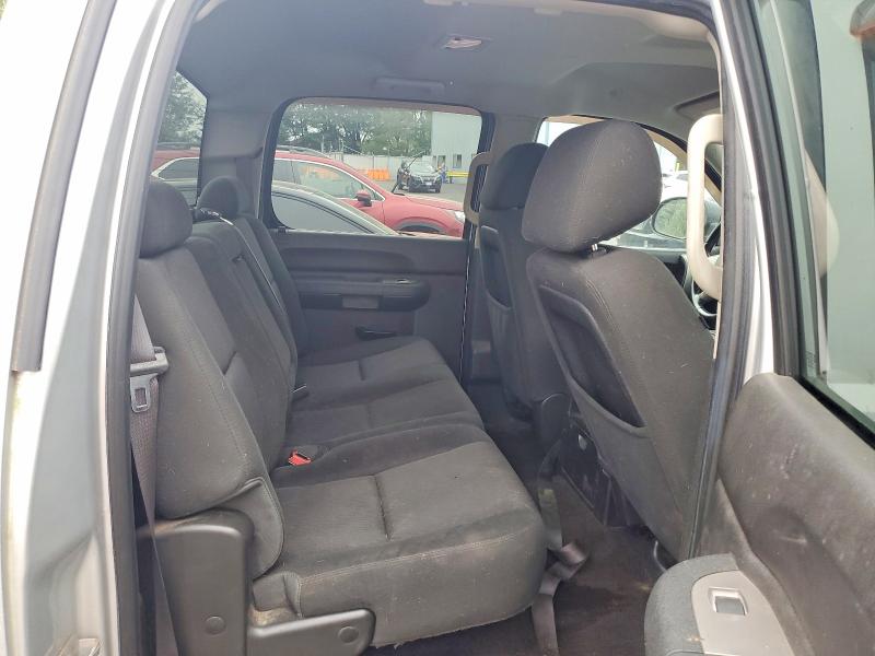 Photo 10 from auction – 2012 CHEVROLET SILVERADO with VIN 1GCPKSE77CF225057