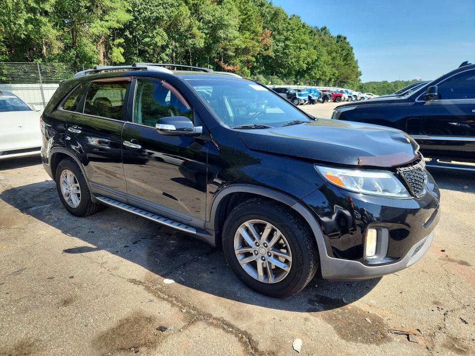Photo 4 from auction – 2014 KIA SORENTO with VIN 5XYKT3A63EG437108