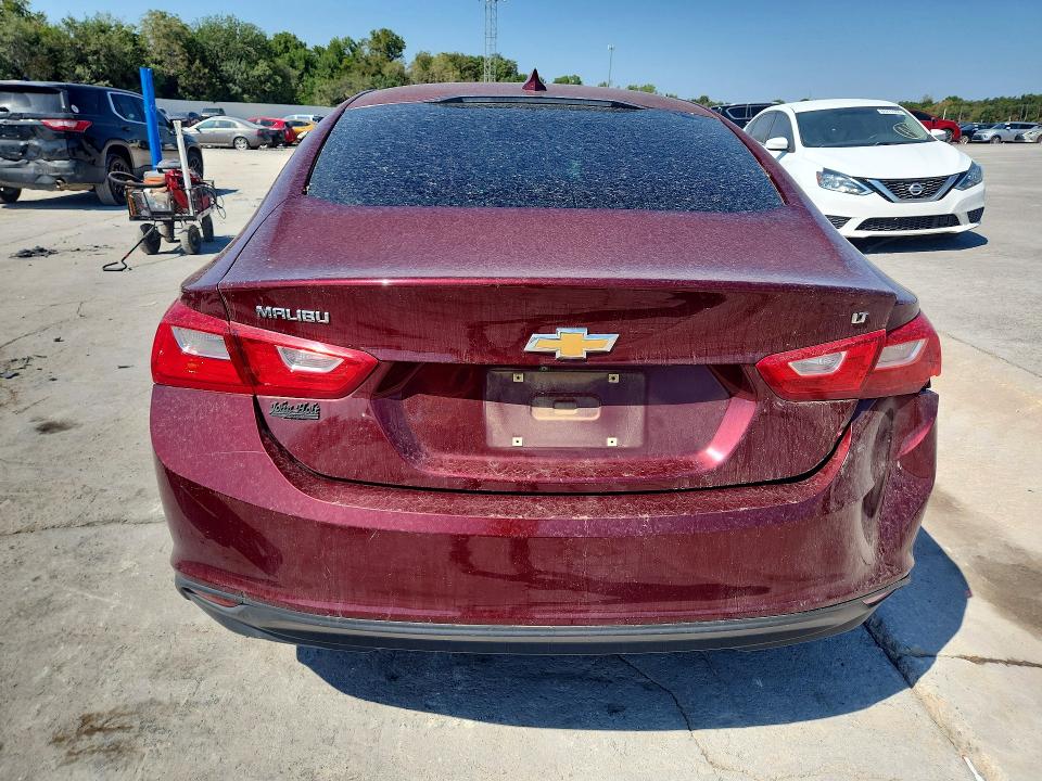 Photo 6 from auction – 2016 CHEVROLET MALIBU with VIN 1G1ZE5ST4GF283175