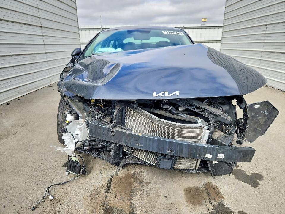 Photo 5 from auction – 2025 KIA K4 with VIN 3KPFT4DE3SE103566