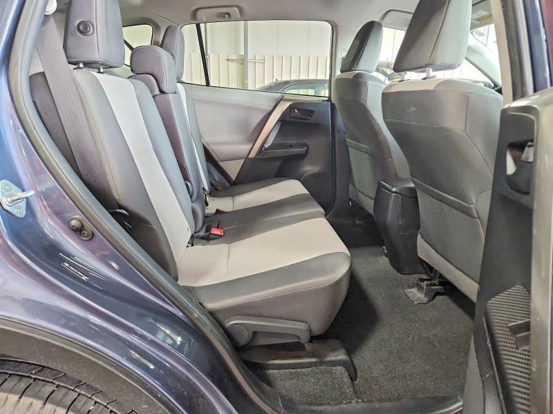 Photo 11 from auction – 2013 TOYOTA RAV4 with VIN JTMBFREV9D5015489