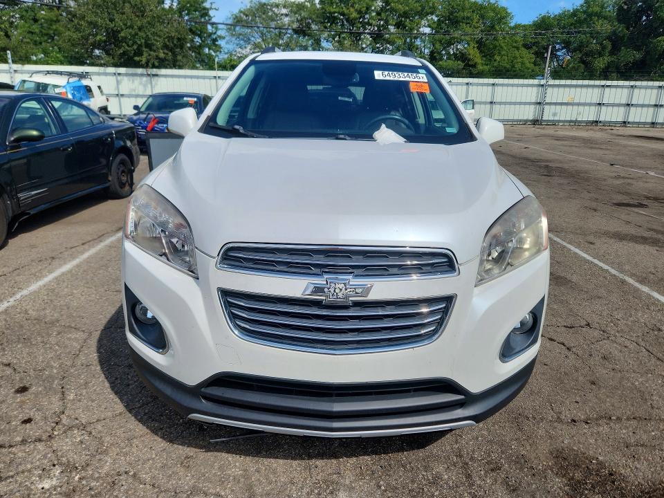 Photo 5 from auction – 2015 CHEVROLET TRAX with VIN KL7CJTSB6FB083163