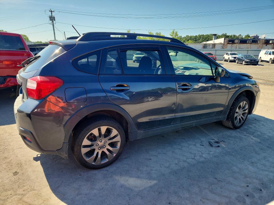 Photo 3 from auction – 2017 SUBARU CROSSTREK with VIN JF2GPABC3H8227284