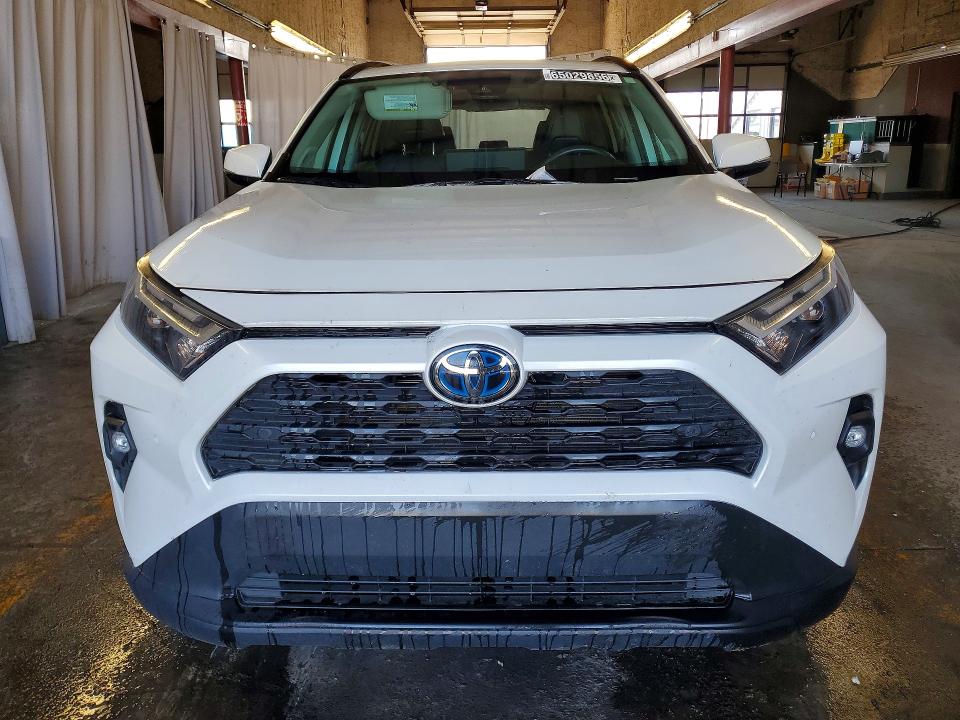 Photo 5 from auction – 2024 TOYOTA RAV4 with VIN 2T3B6RFV6RW055723