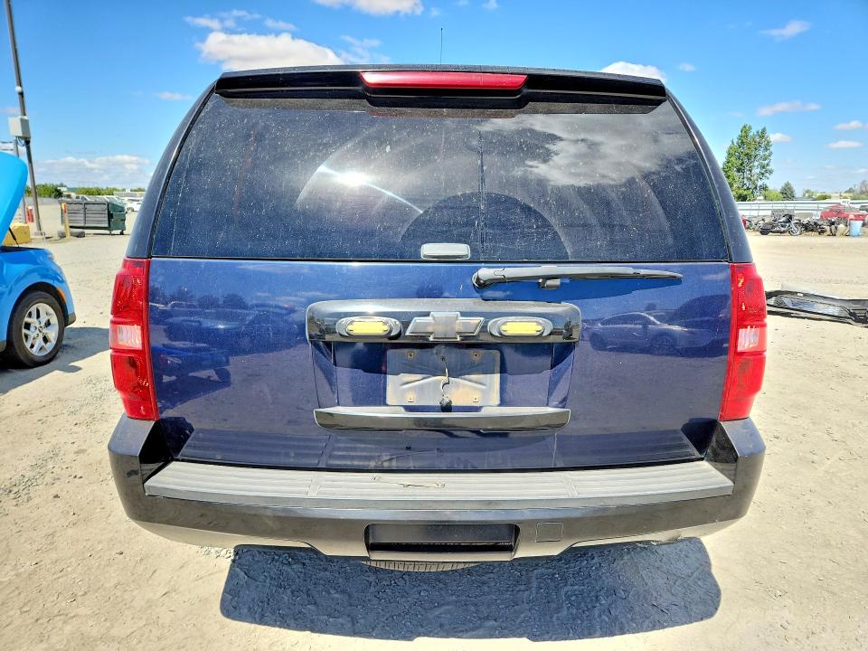 Photo 6 from auction – 2011 CHEVROLET TAHOE with VIN 1GNLC2E00BR147336
