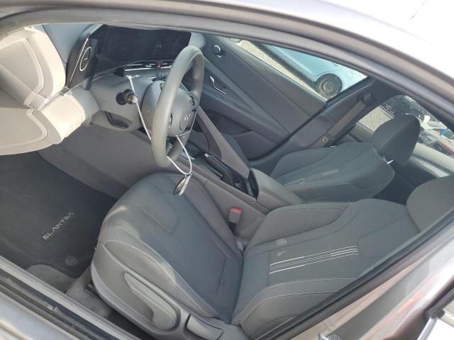 Снимка 7 от търг – 2024 HYUNDAI ELANTRA с VIN KMHLM4DGXRU638600