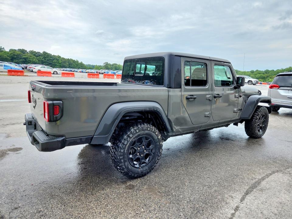 Photo 3 from auction – 2023 JEEP GLADIATOR with VIN 1C6HJTAG3PL549592