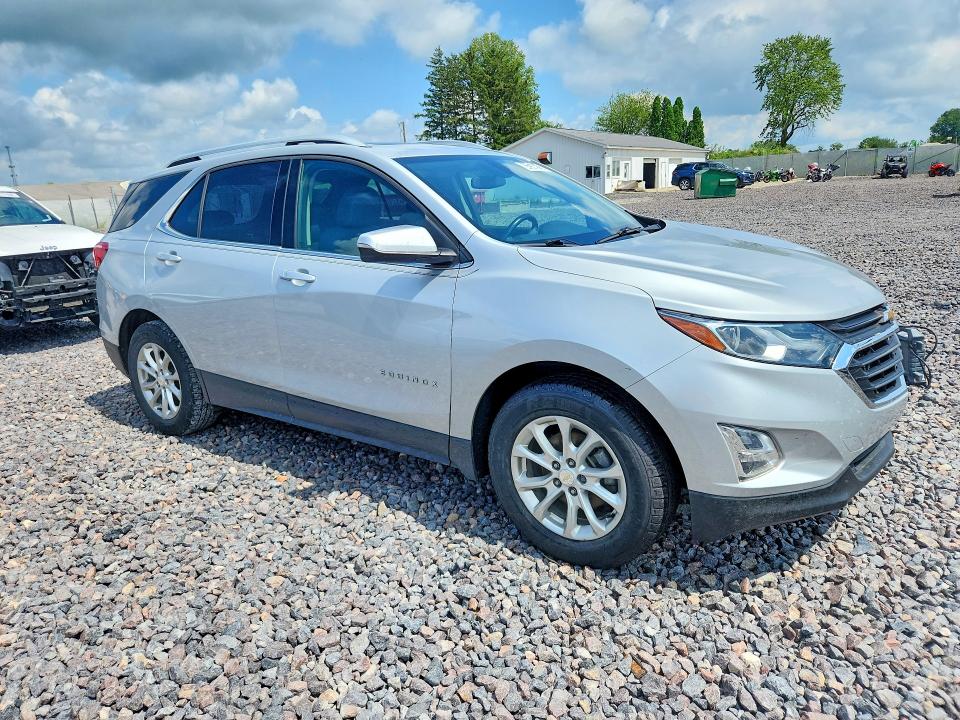 Photo 4 from auction – 2018 CHEVROLET EQUINOX with VIN 2GNAXJEV7J6106679