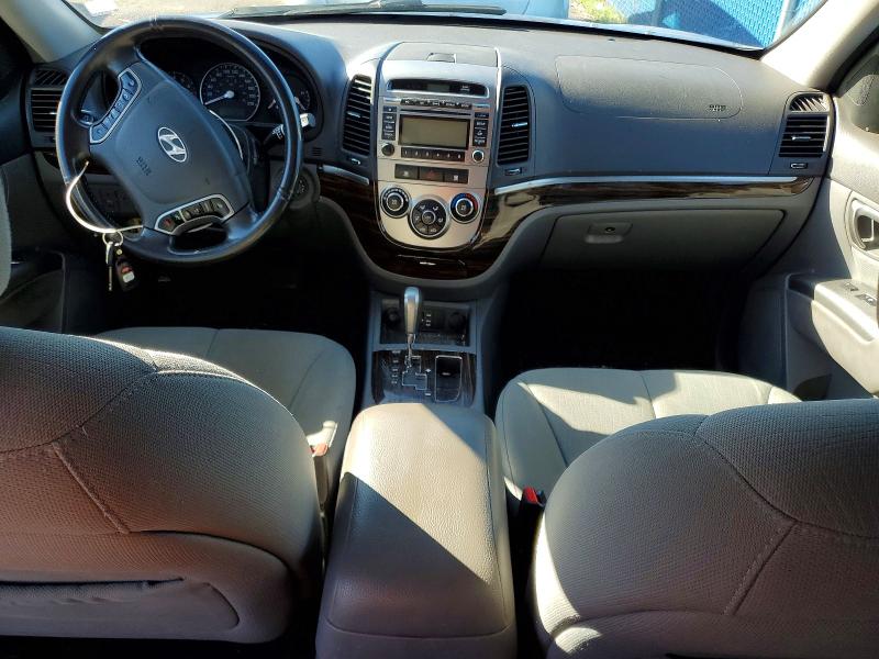 Photo 8 from auction – 2010 HYUNDAI SANTA FE with VIN 5NMSG4AG8AH415057