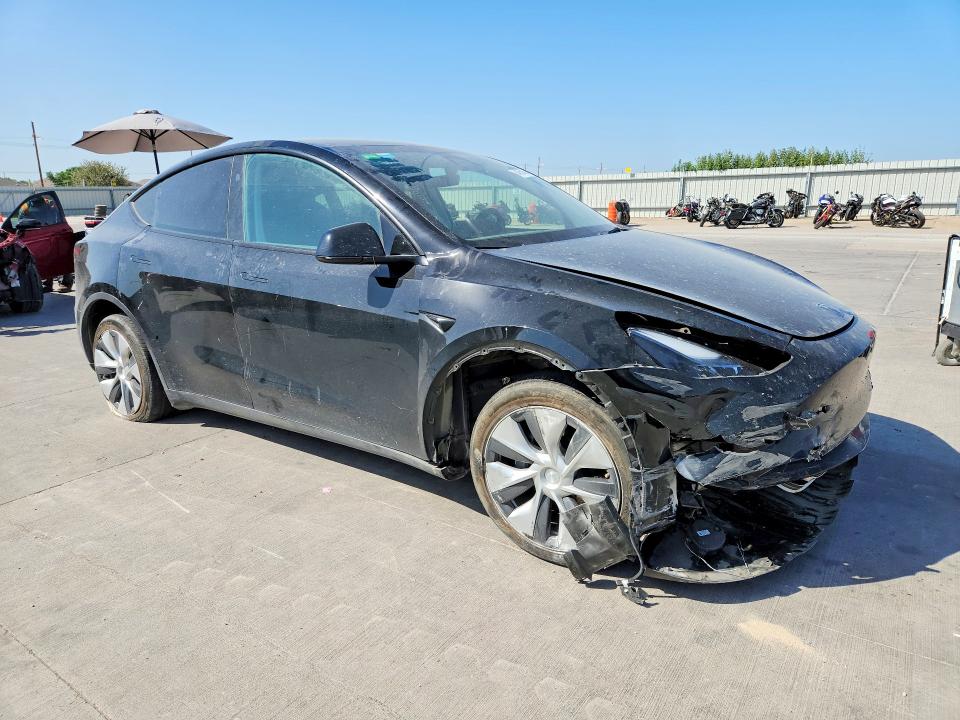 Photo 4 from auction – 2023 TESLA MODEL Y with VIN 7SAYGDEE0PF797679