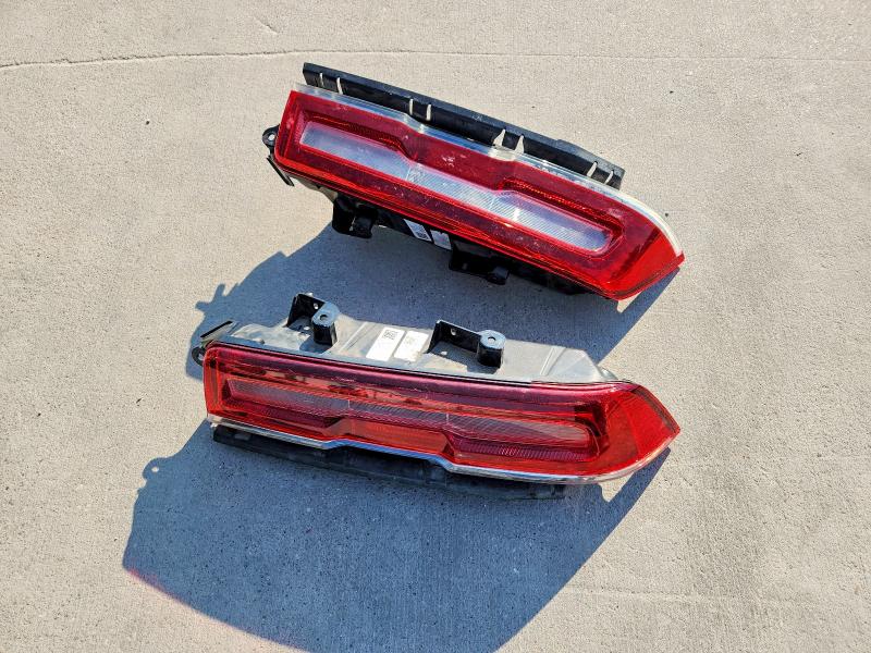 Photo 12 from auction – 2014 CHEVROLET CAMARO with VIN 2G1FK1EJ4E9207122