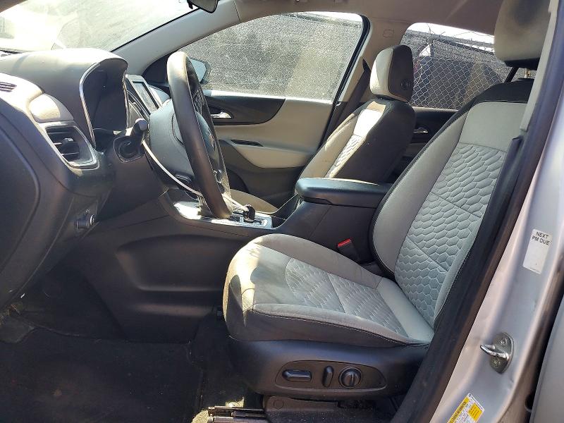 Photo 7 from auction – 2020 CHEVROLET EQUINOX with VIN 2GNAXKEV2L6225426