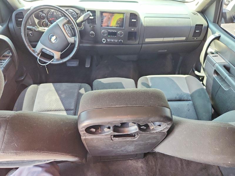 Photo 8 from auction – 2011 CHEVROLET SILVERADO with VIN 3GCPKSE35BG239145