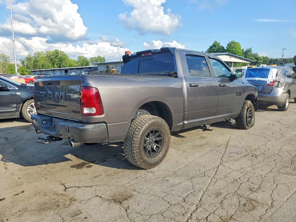 Photo 3 from auction – 2017 RAM 1500 with VIN 1C6RR7MT6HS756238
