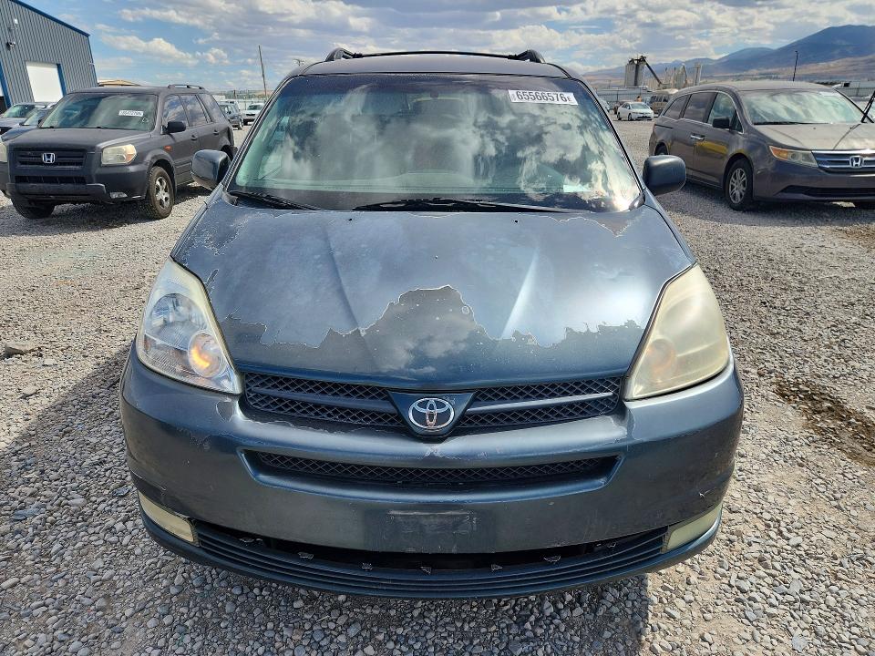 Photo 5 from auction – 2004 TOYOTA SIENNA with VIN 5TDZA22C94S174112