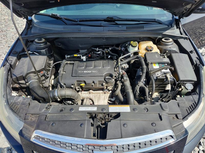 Photo 11 from auction – 2014 CHEVROLET CRUZE with VIN 1G1PC5SB1E7275823
