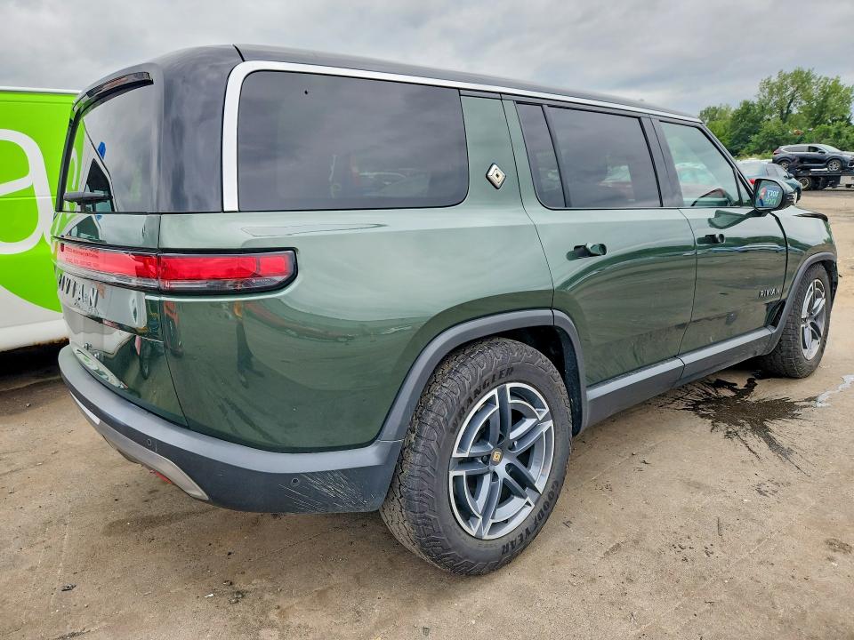 Photo 3 from auction – 2025 RIVIAN R1S with VIN 7PDSGBBA6SN048669