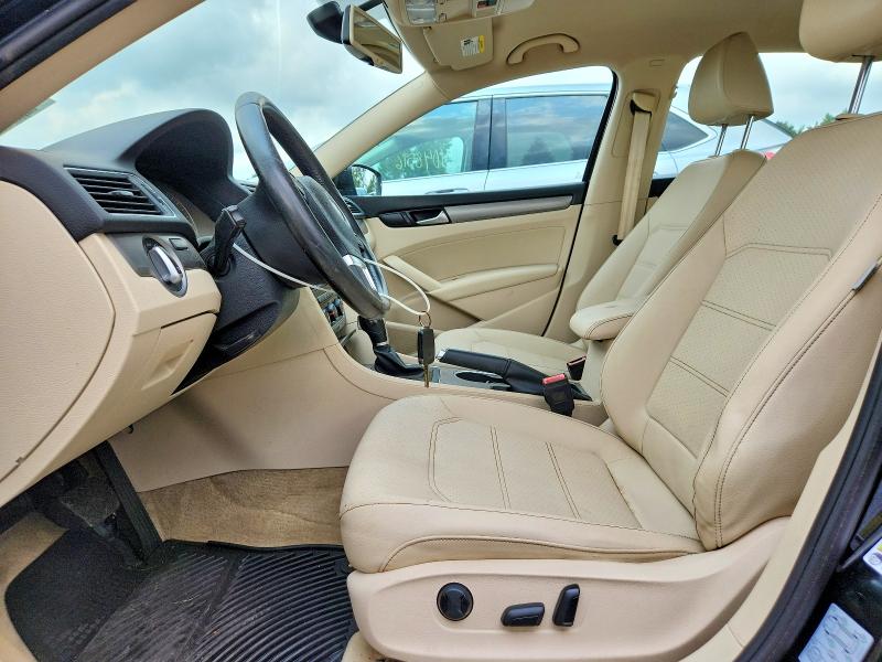 Photo 7 from auction – 2014 VOLKSWAGEN PASSAT with VIN 1VWBS7A36EC110512
