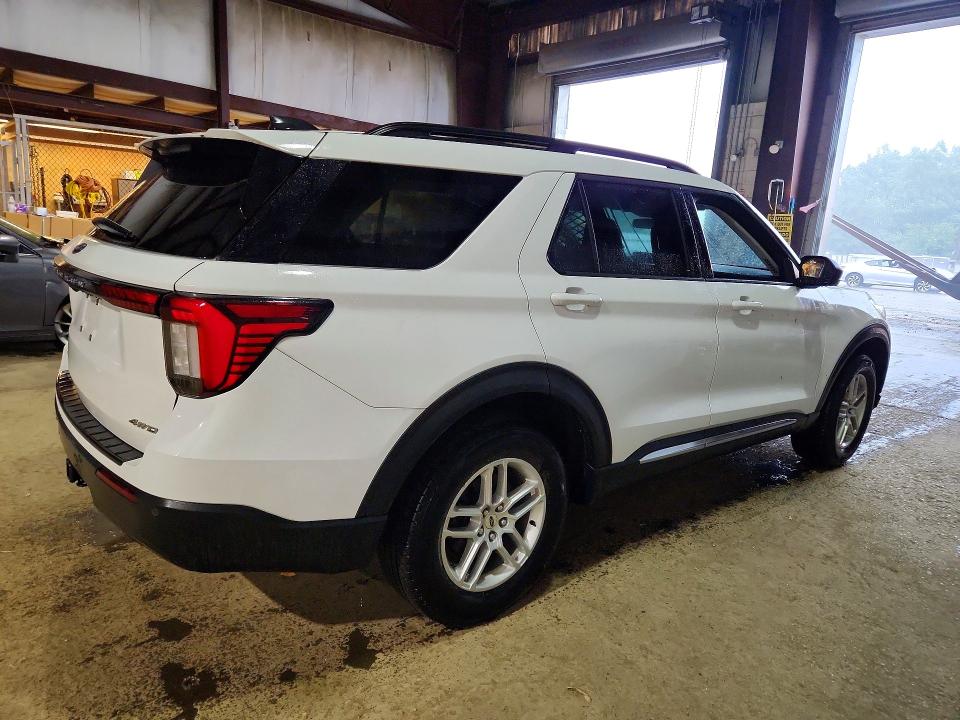 Photo 3 from auction – 2025 FORD EXPLORER with VIN 1FMUK8DH1SGB35522