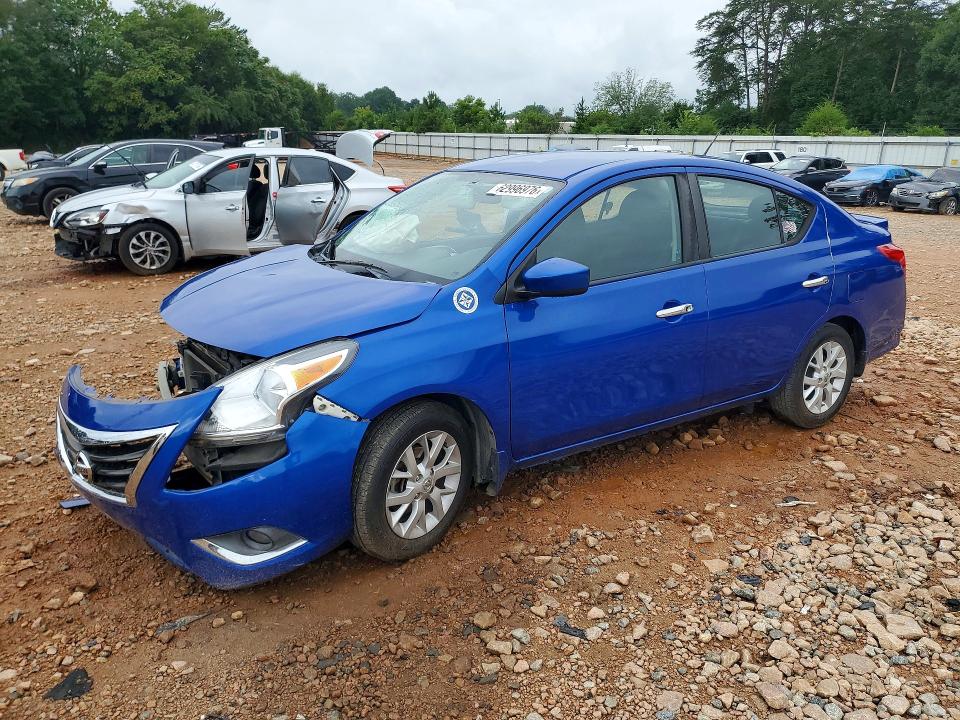 NISSAN VERSA 2017 with VIN 3N1CN7AP5HL892282 - Photo from auction