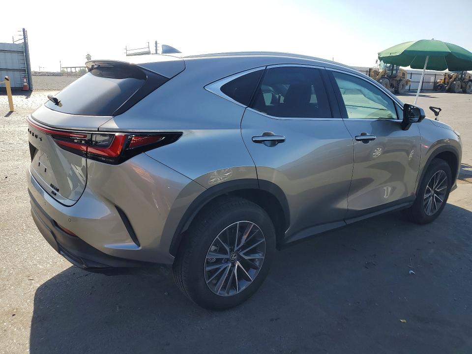 Zdjęcie 3 z aukcji – 2025 LEXUS NX z VIN 2T2GGCEZ2SC075161