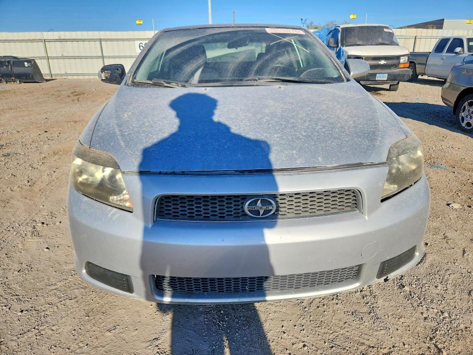 Photo 5 from auction – 2007 SCION TC with VIN JTKDE177370158282