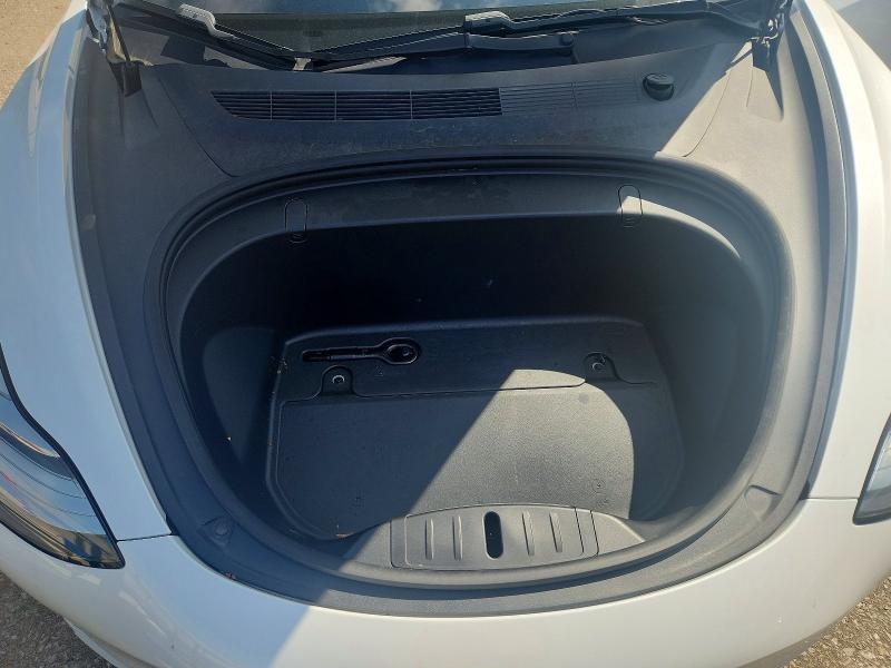 Zdjęcie 11 z aukcji – 2019 TESLA MODEL 3 z VIN 5YJ3E1EA8KF428036