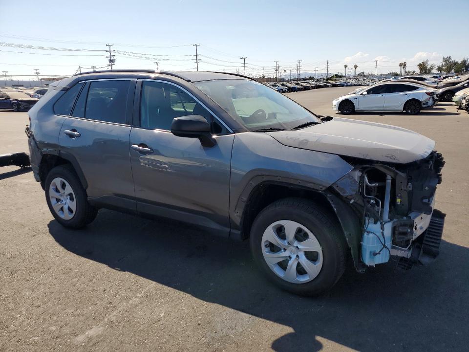 Photo 4 from auction – 2021 TOYOTA RAV4 with VIN 2T3H1RFV7MW134139