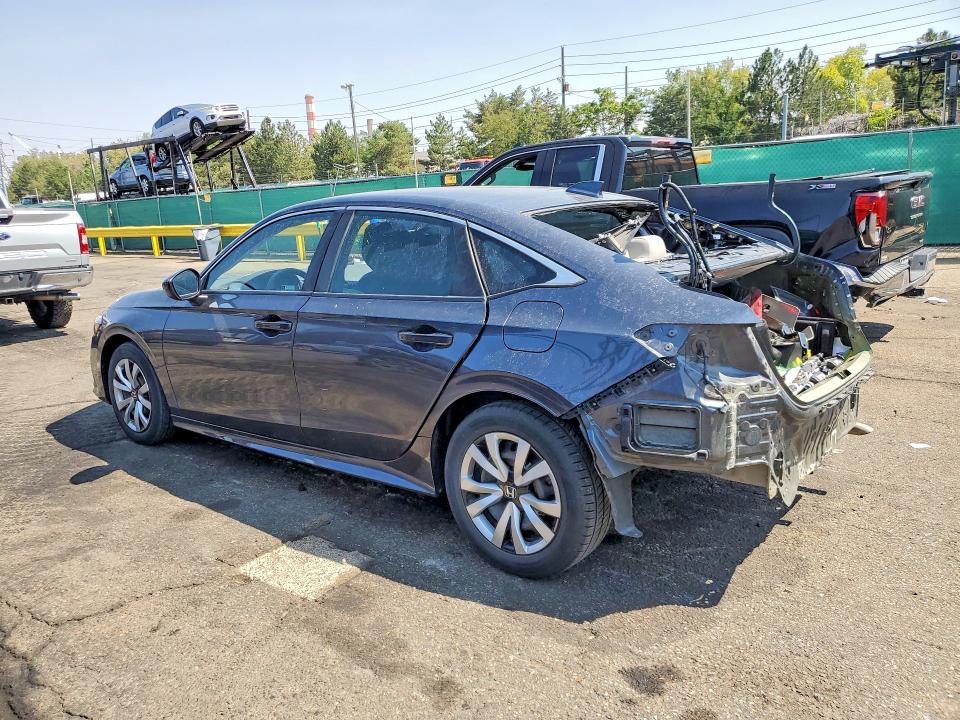 Photo 2 from auction – 2022 HONDA CIVIC with VIN 2HGFE2F25NH511109