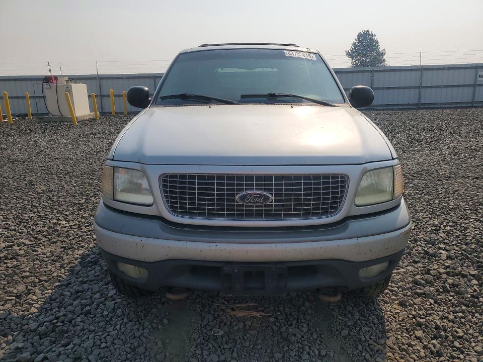 Photo 5 from auction – 2002 FORD EXPEDITION with VIN 1FMFU16L22LA84616
