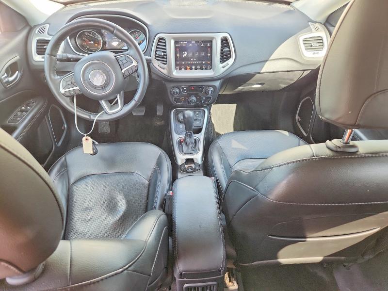 Photo 8 from auction – 2019 JEEP COMPASS with VIN 3C4NJDCB3T712077