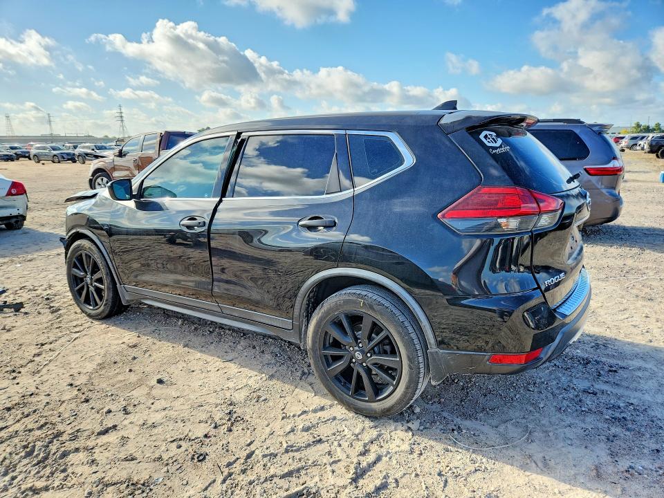Photo 2 from auction – 2017 NISSAN ROGUE with VIN KNMAT2MT3HP615544