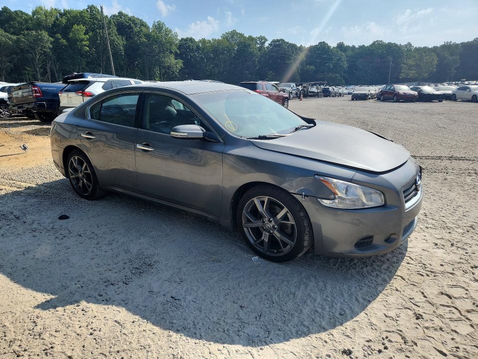 صورة رقم 4 من المزاد - 2014 NISSAN MAXIMA مع VIN 1N4AA5AP4EC913401