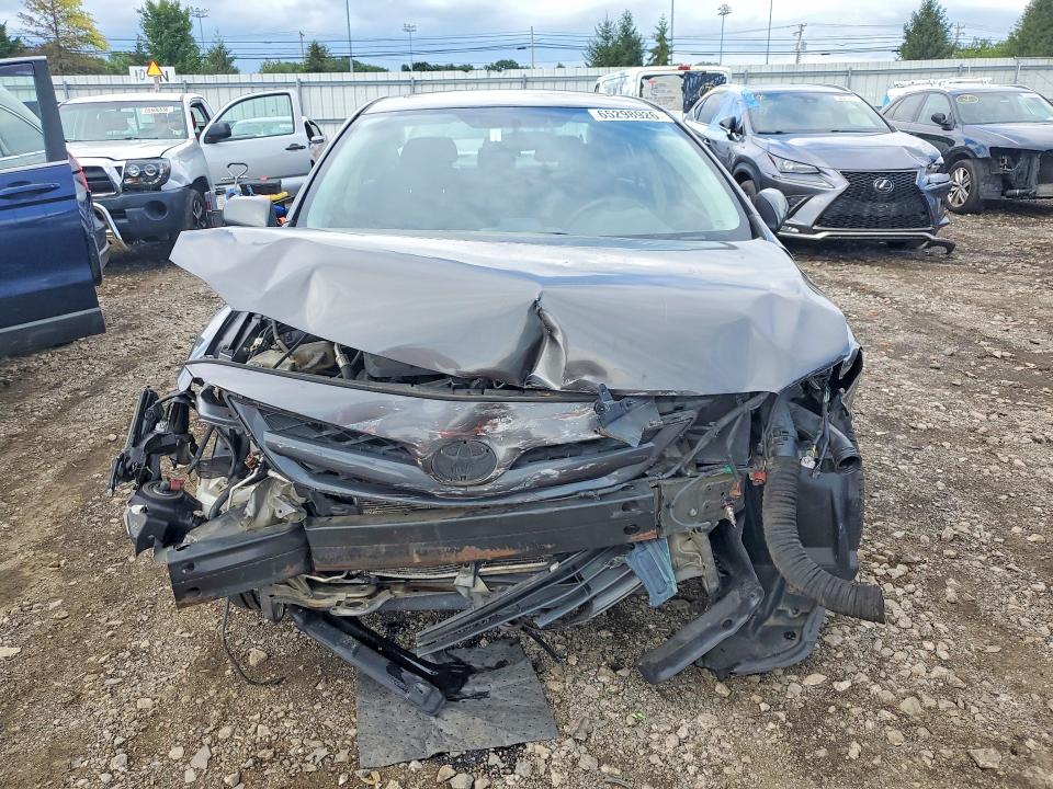 Photo 5 from auction – 2013 TOYOTA COROLLA with VIN 5YFBU4EE5DP093859
