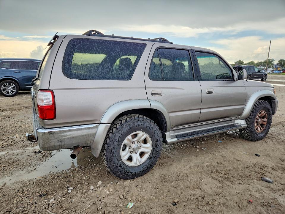 Photo 3 from auction – 2002 TOYOTA 4RUNNER with VIN JT3GN86R620241315