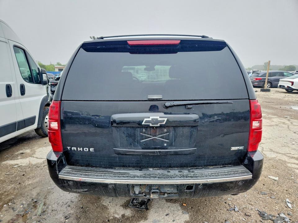 Photo 6 from auction – 2007 CHEVROLET TAHOE with VIN 1GNFC13047J231983