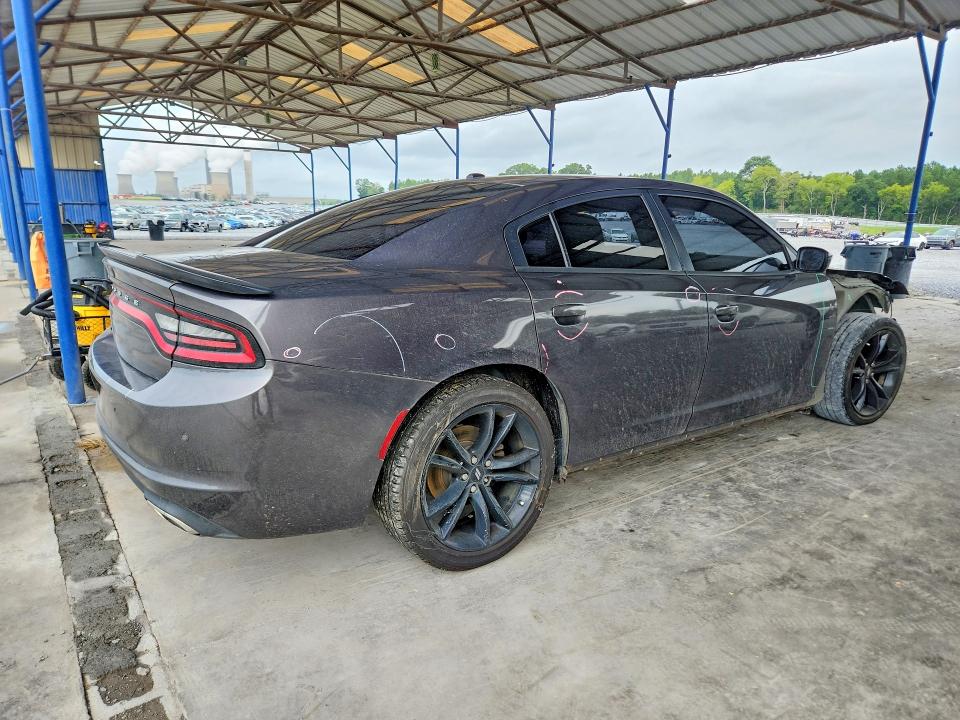 Снимка 3 от търг – 2018 DODGE CHARGER с VIN 2C3CDXBG9JH328930