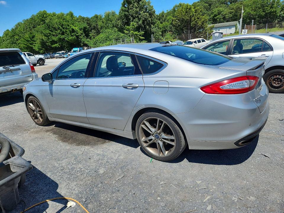 Photo 2 from auction – 2013 FORD FUSION with VIN 3FA6P0K96DR374898