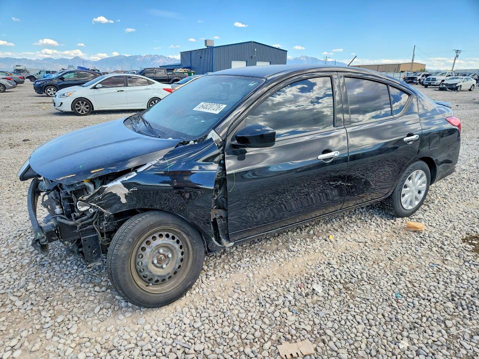 NISSAN VERSA 2017 with VIN 3N1CN7AP4HL872718 - Photo from auction