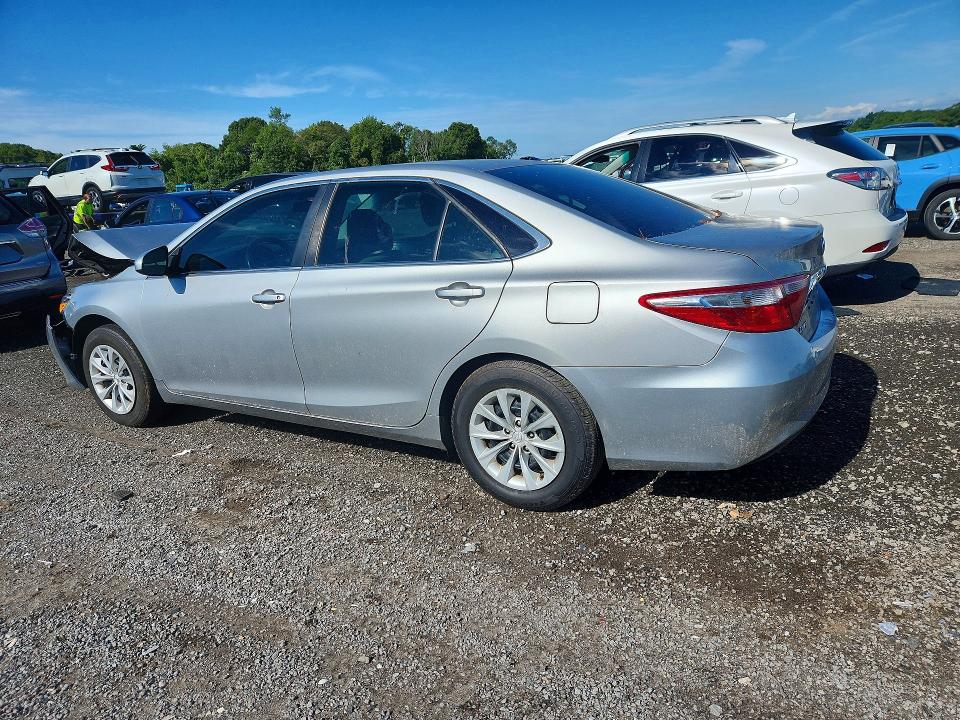 Photo 2 from auction – 2016 TOYOTA CAMRY with VIN 4T4BF1FK1GR541441