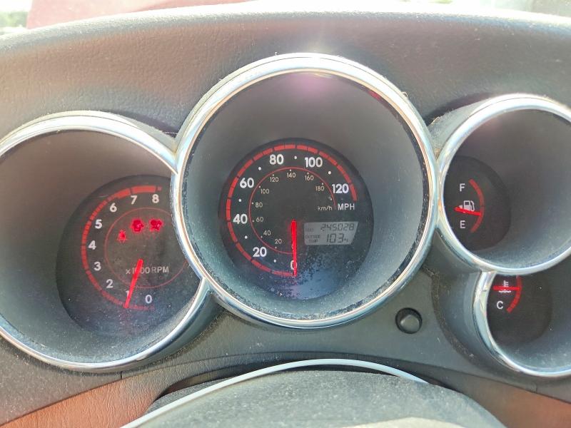 Photo 9 from auction – 2005 TOYOTA MATRIX with VIN 2T1KR32E15C407850