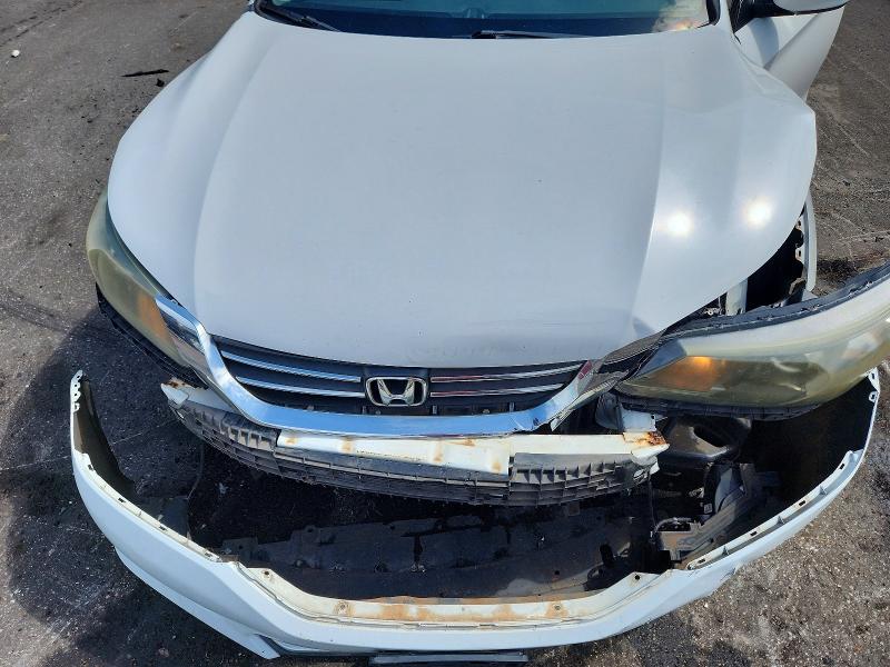 Photo 11 from auction – 2015 HONDA ACCORD with VIN 1HGCR2F59FA201997