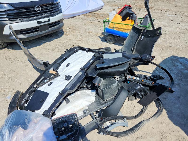 Снимка 13 от търг – 2022 FORD EXPLORER с VIN 1FMSK7DH0NGB27885