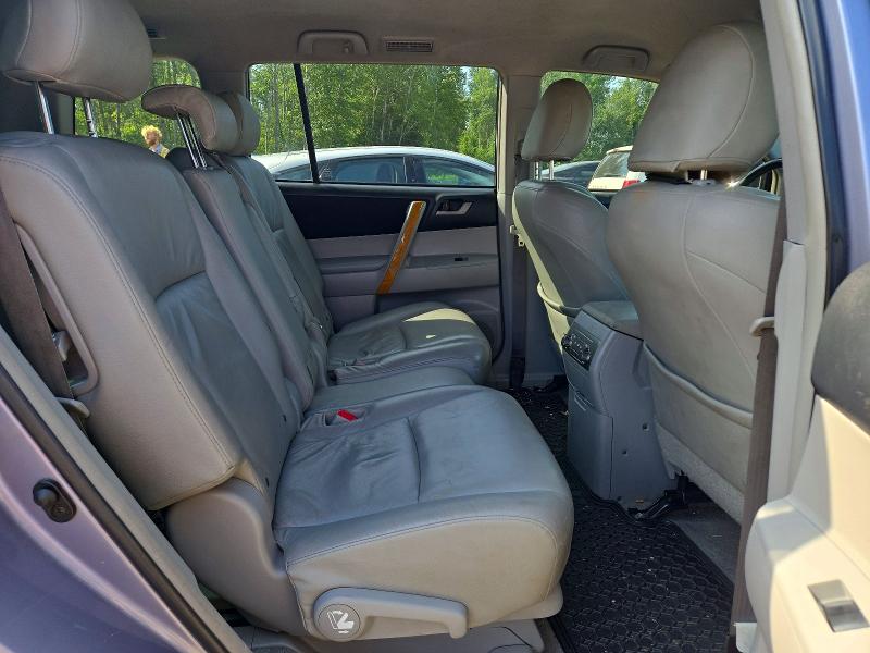 Photo 11 from auction – 2009 TOYOTA HIGHLANDER with VIN JTEEW41A992031490